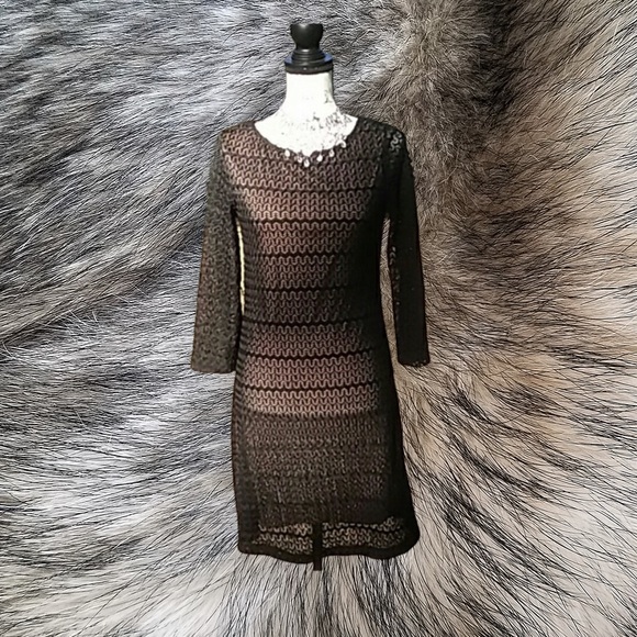 Sharagano Dresses & Skirts - Sharagano Black laced dress